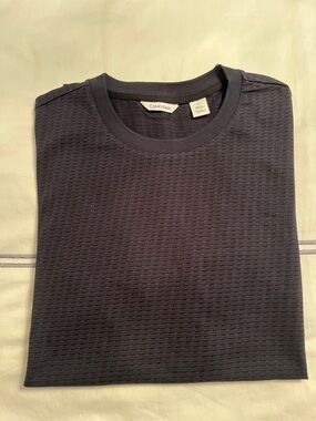 Calvin Klein Men's Textured Crewneck Tee - Dark Navy
